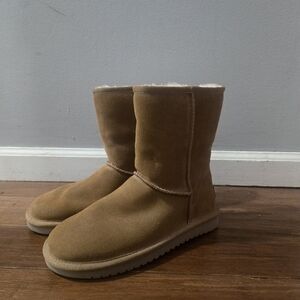 Koolaburra By UGG Tan Suede Shearling Lined Boots